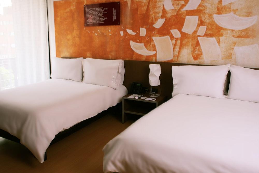 Hotel Viaggio Nueve Tres Bogota Luaran gambar